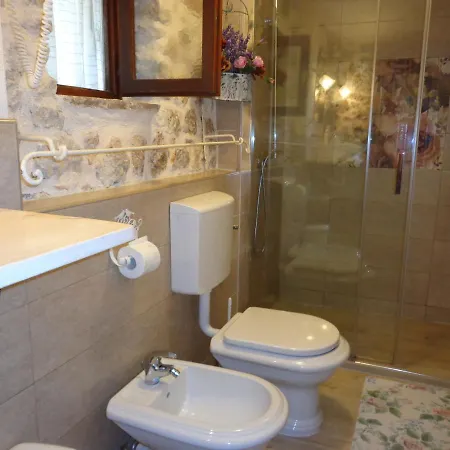 House Vedrana
