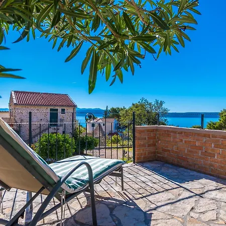 House Vedrana Igrane