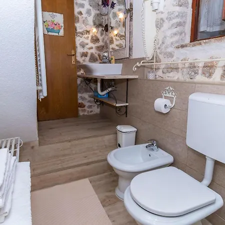 Сasa de vacaciones House Vedrana *